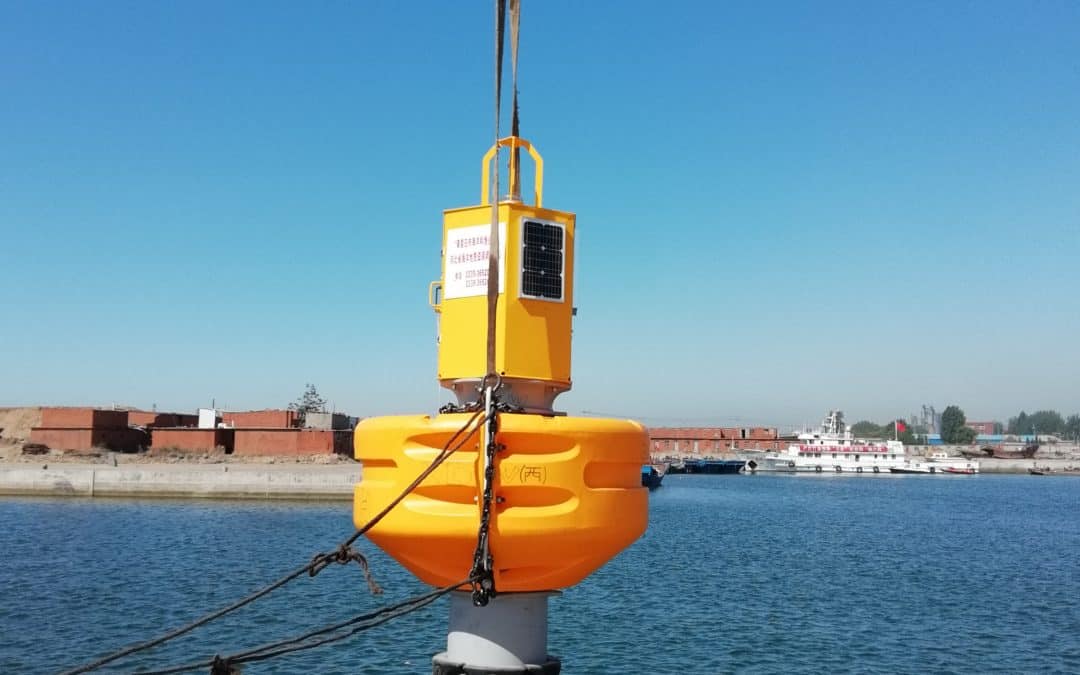Deployment of an instrumented buoy in Qinhuangdao, China