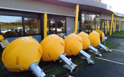 🌊 Our 6 buoys are ready to be delivered at the port of La Rochelle!